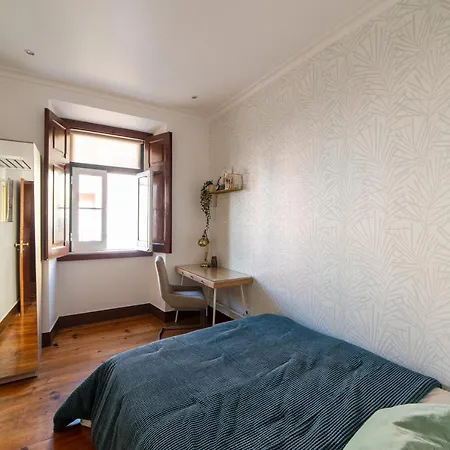 Maison d'hôtes Your New In - Ac And Fast Wi-fi 4*