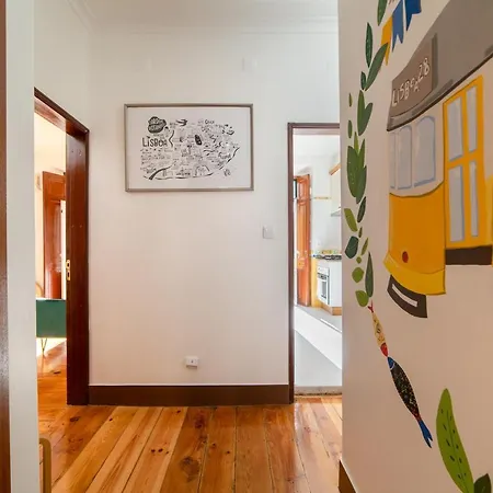 Guest house Your New In - Ac And Fast Wi-fi Lisbon