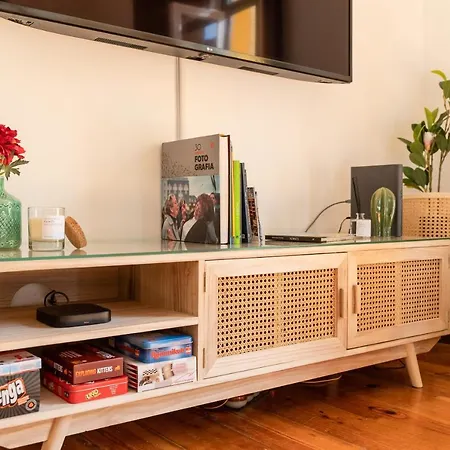 Your New In - Ac And Fast Wi-fi 4*